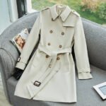 casaco sobreturdo trench coat Qualidade-2023-primavera-outono-feminino-branco-800px-fundo branco